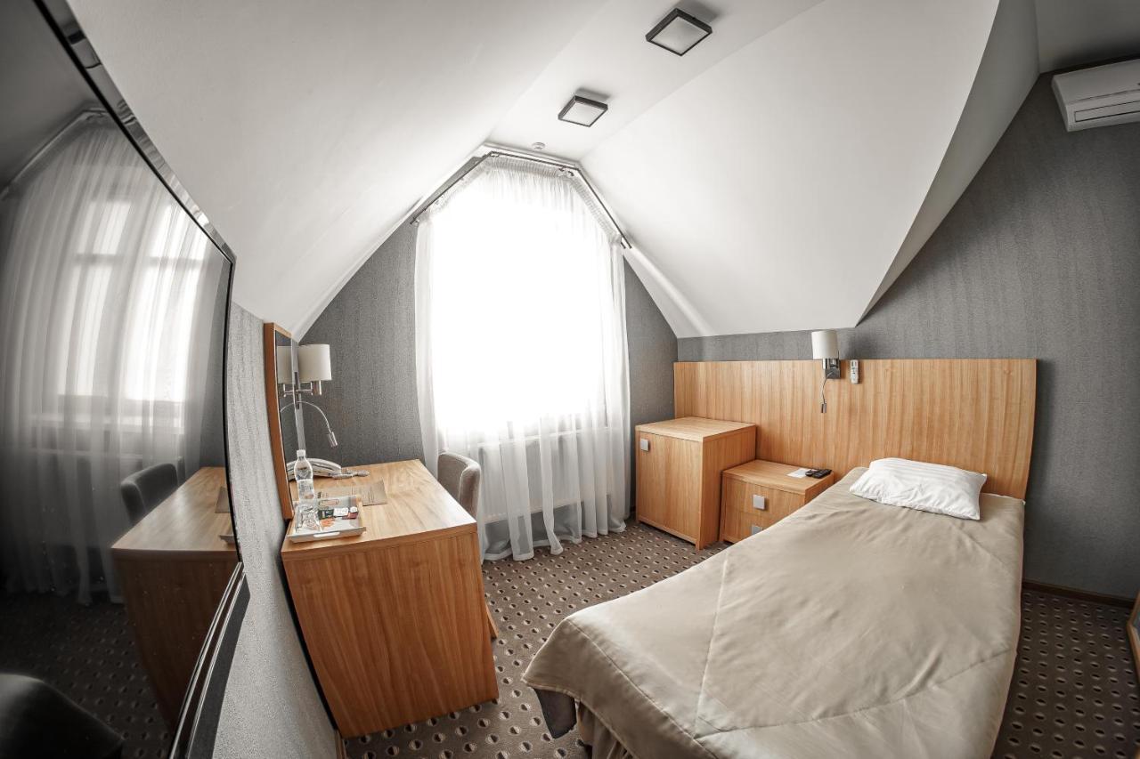 Kolobok Hotel Kniahynynok ภายนอก รูปภาพ