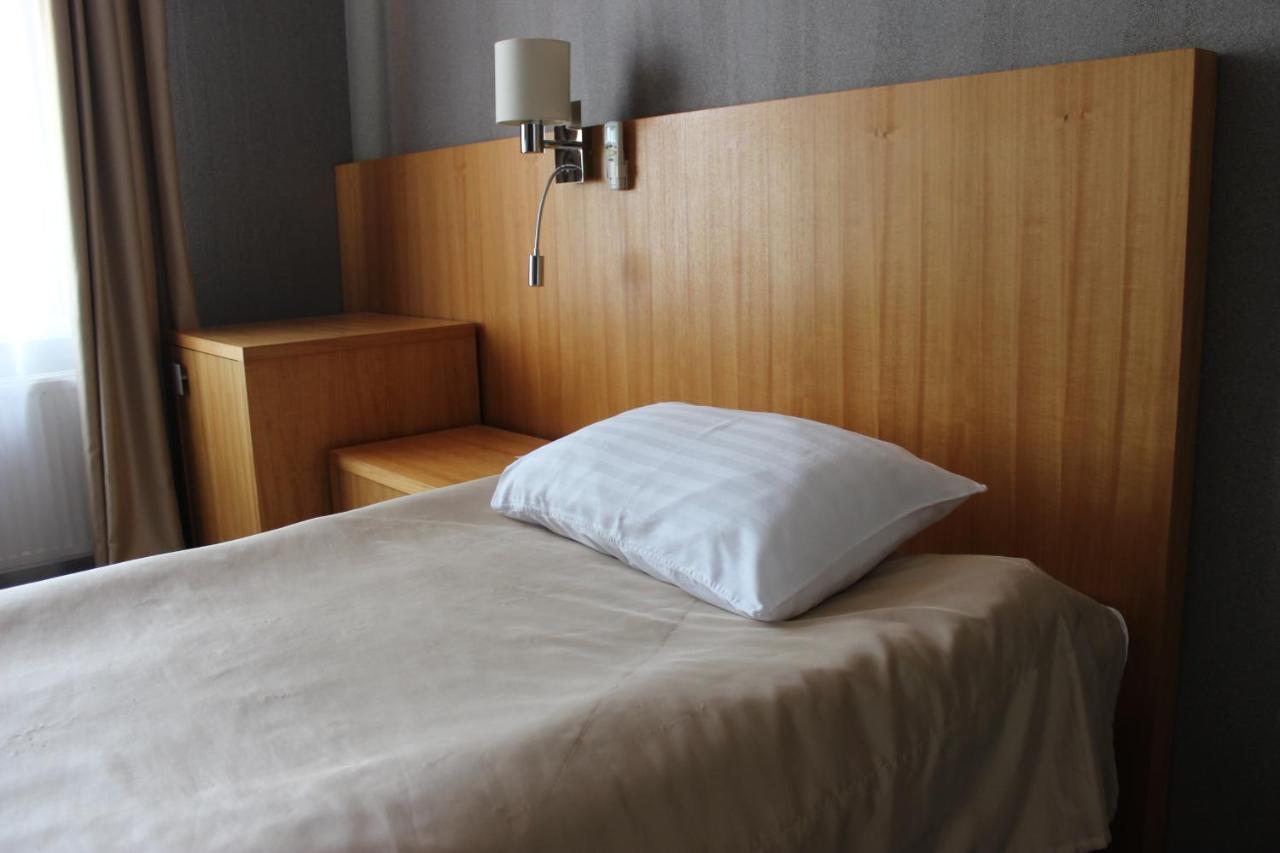 Kolobok Hotel Kniahynynok ภายนอก รูปภาพ