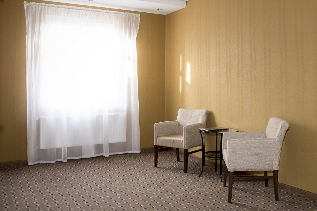 Kolobok Hotel Kniahynynok ภายนอก รูปภาพ